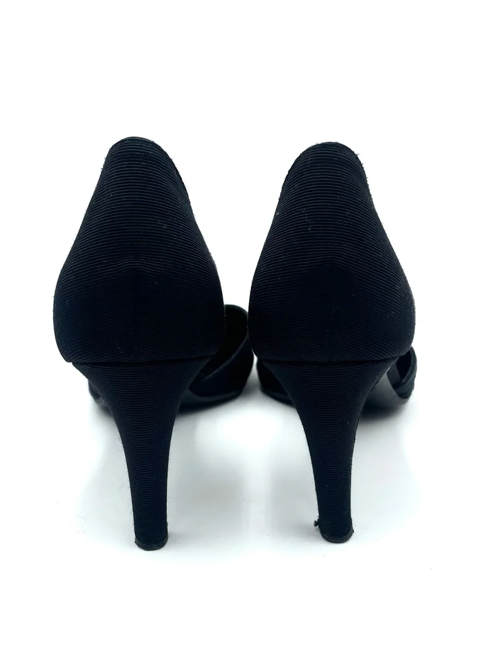 Giorgio Armani Black Pointed Toe Pump Size 39.5